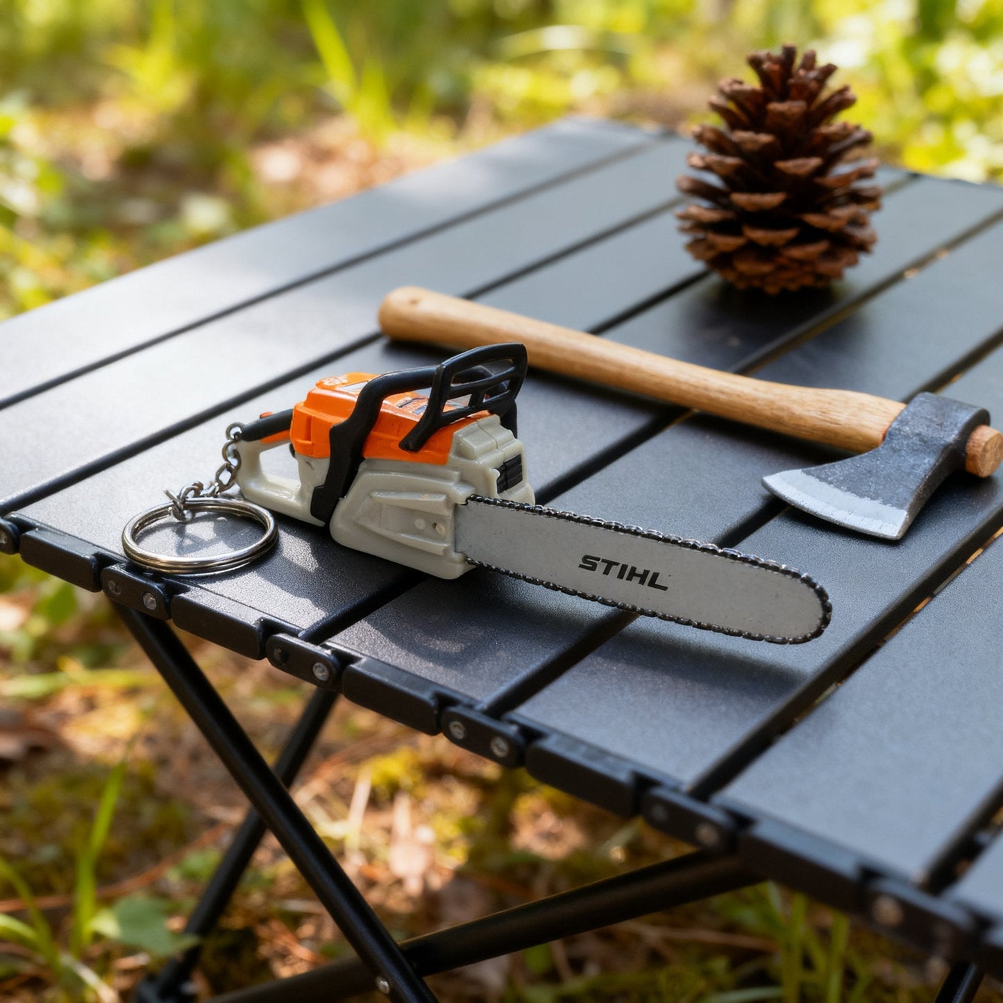 Chainsaw Keychain | Functional Cutting Key Ring